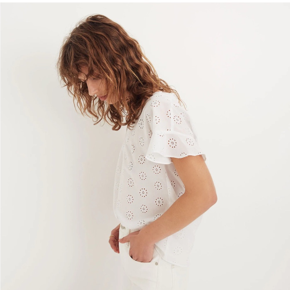 Madewell Eyelet Sundrift Ruffle Top size Small